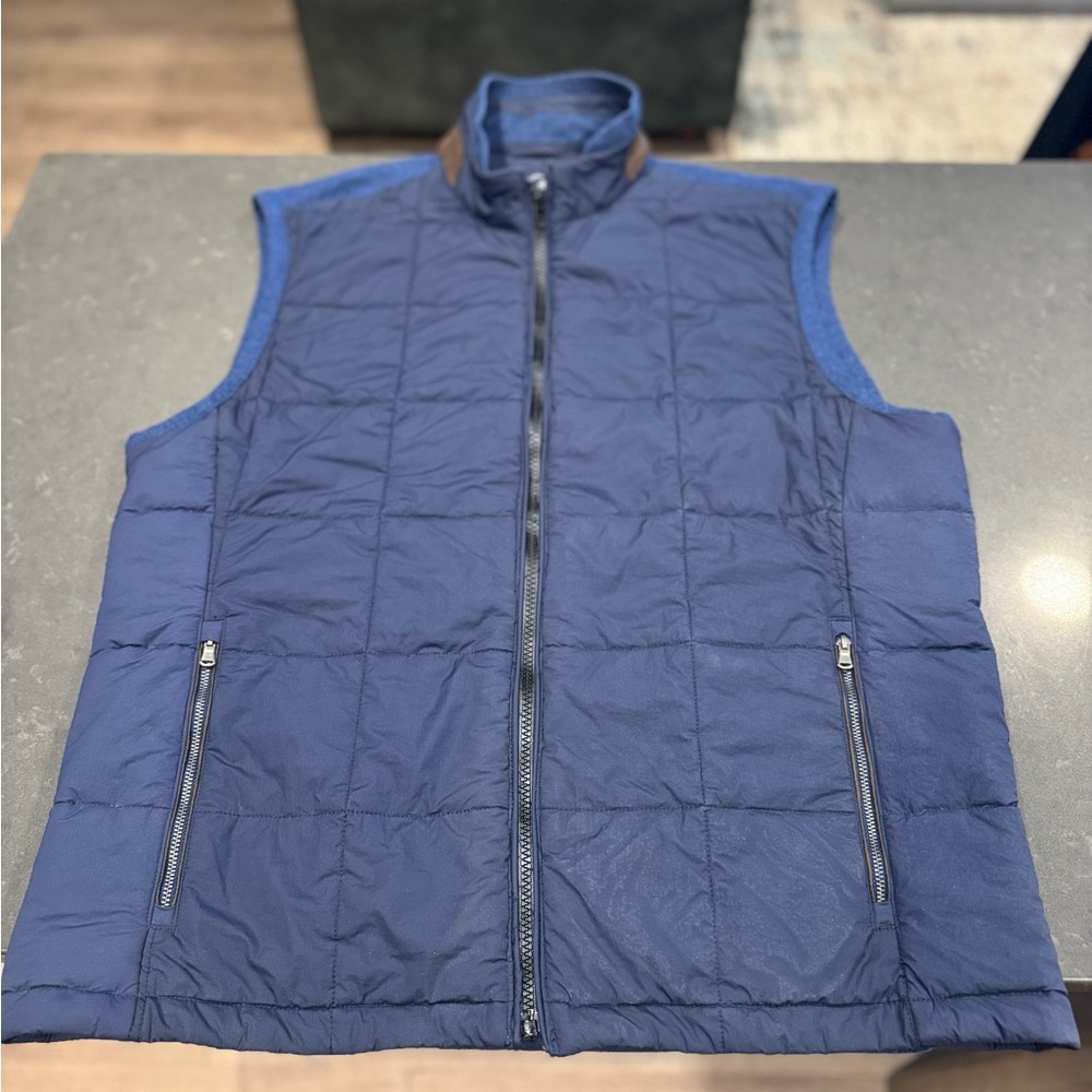 johnnie-O Men's Blue Large Quilted Vest